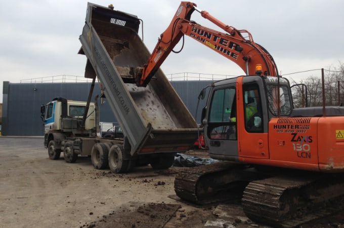 japanese knotweed excavation machinery